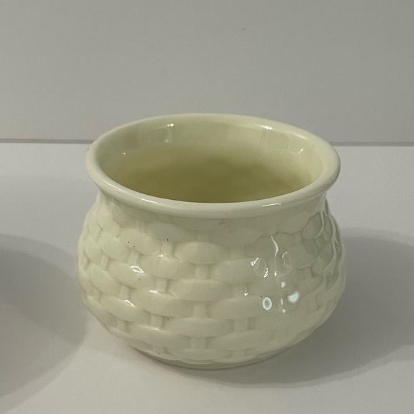 1998 Geo Z. Lefton Basket Weave Cream Trinket Dishes or Flower Pots - Picture 5 of 9